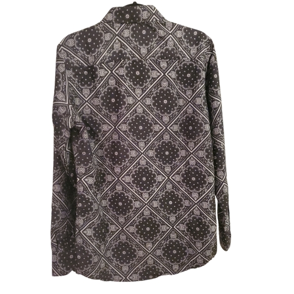 Silver Stone Paisley Collection Long sleeve button down shirt - Picture 2 of 6
